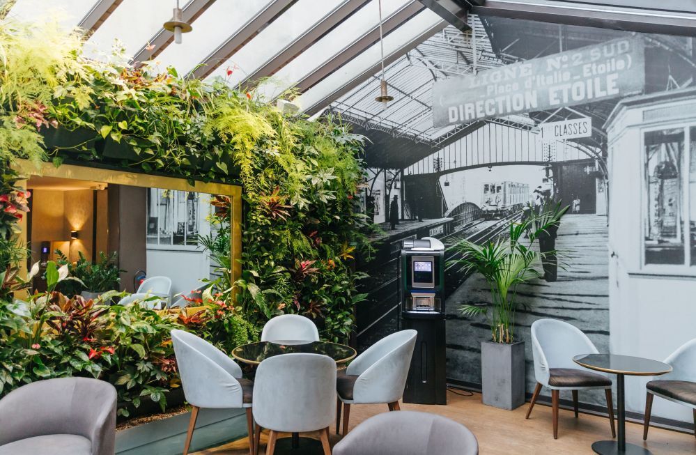 Le Parisis Hotel - Breakfast Area